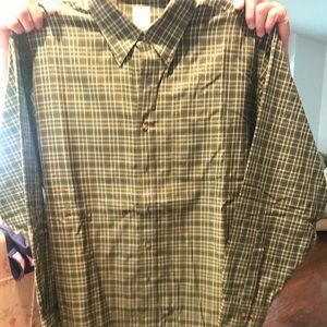 Brooks Brothers Shirts - BROOKS BROTHERS CASUAL DRESS SHIRT Brooks Brothers Shirts - BROOKS BROTHERS CASUAL DRESS SHIRT